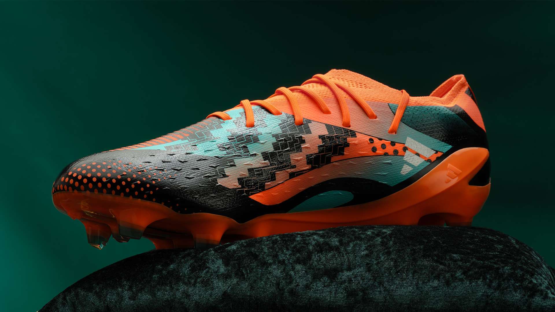 沪上中小学生的“网球大师赛”开赛 网球梦从旗忠网球中心启航.