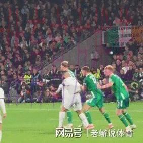 世体:红牌罚下贝林的裁判遭网暴后关闭社媒评论 世体:红牌罚下贝林的裁判遭网暴后关闭社媒评论